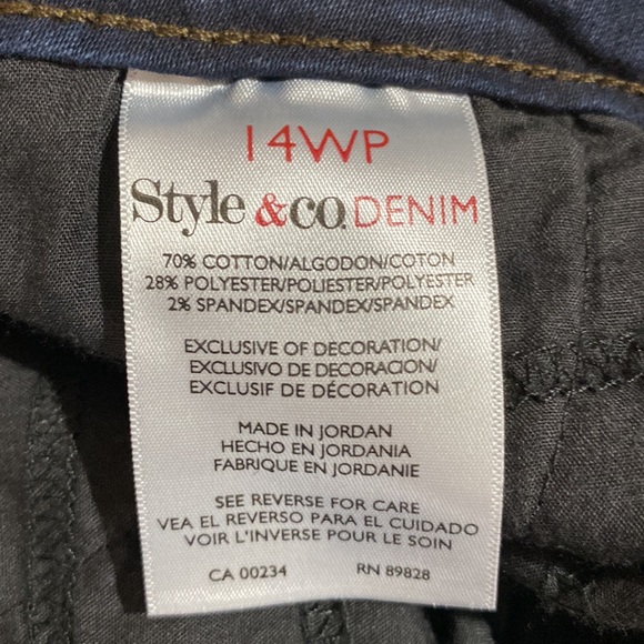 Style&Co. Denim Boot Leg Jeans size 14WP - Picture 8 of 9